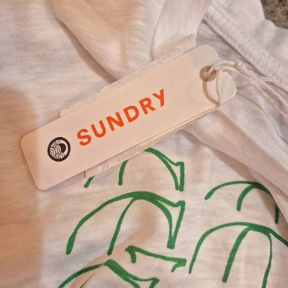Sundry Women's White Cotton w Navy & Green Feelin' Good Graphic Short Sleeve Cre - Picture 10 of 11